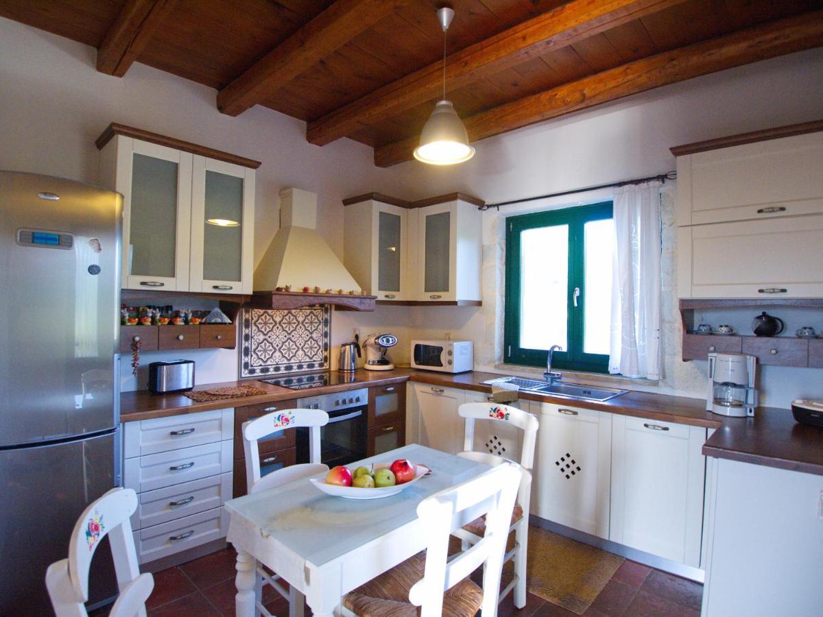 Villa Amvrosia Nr Kalives Crete Arménoi Exterior foto