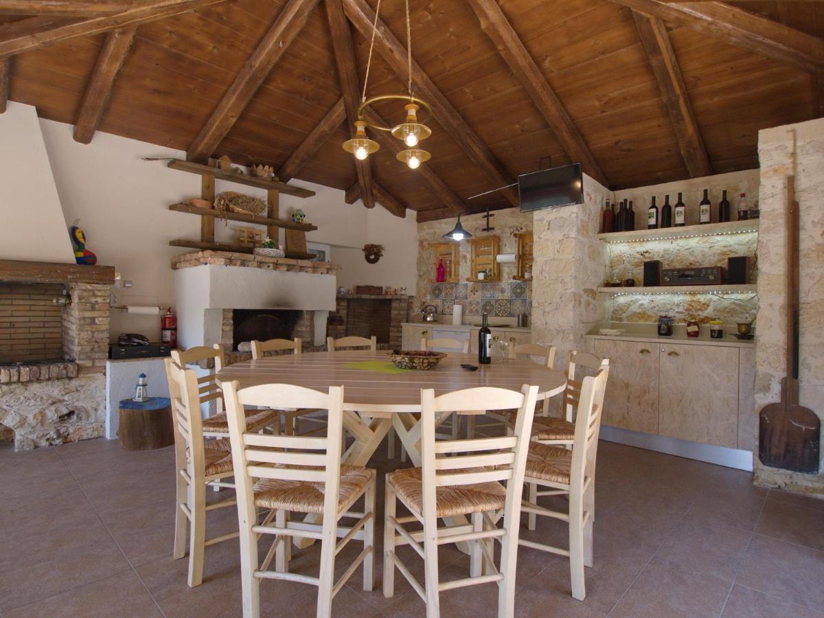 Villa Amvrosia Nr Kalives Crete Arménoi Exterior foto